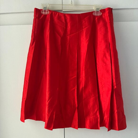 Banana Republic Red Silk Pleated A-Line Skirt - Picture 3 of 8